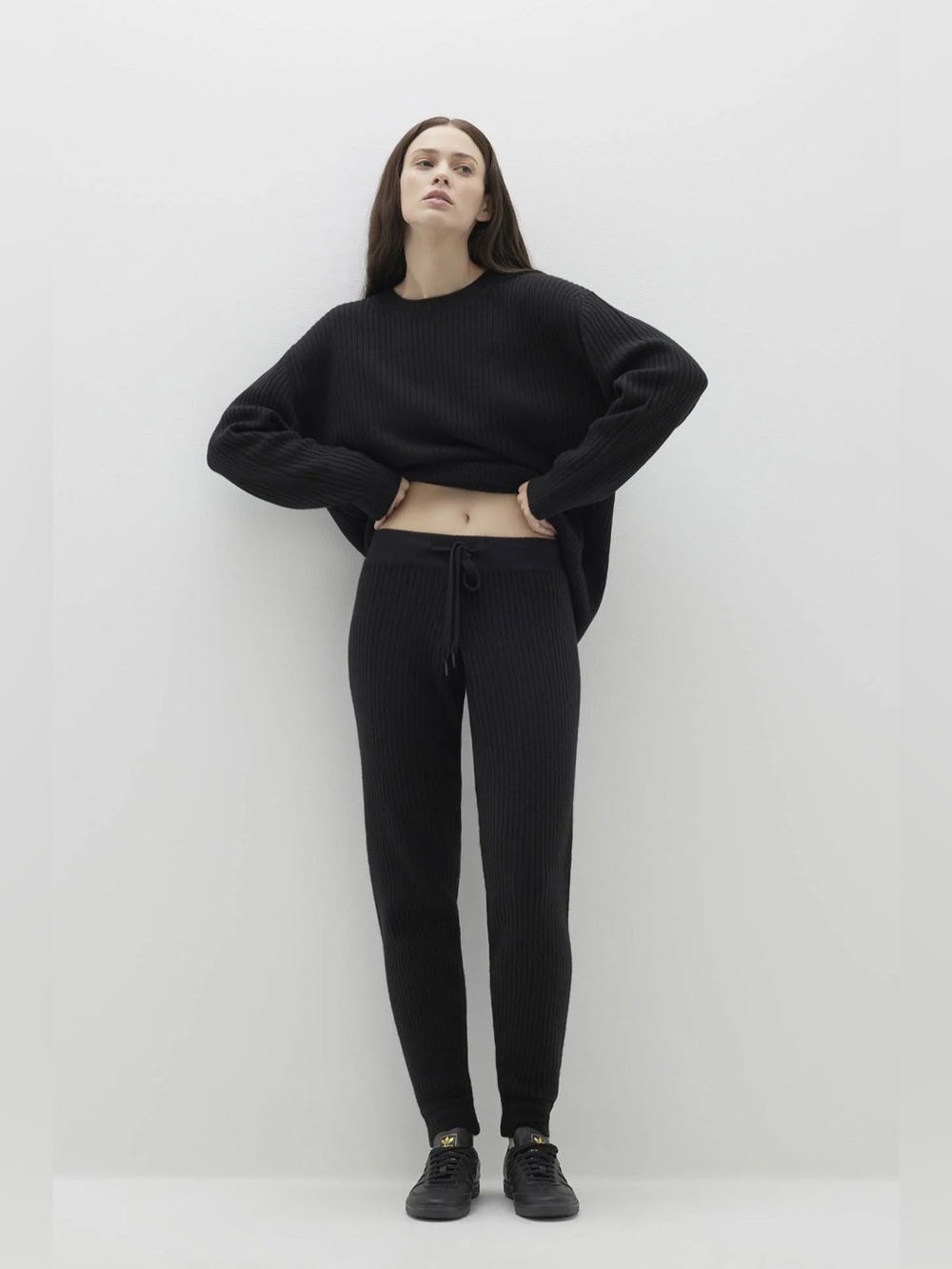 Naked cashmere Heidi ribbed jogger pants in black • Small
